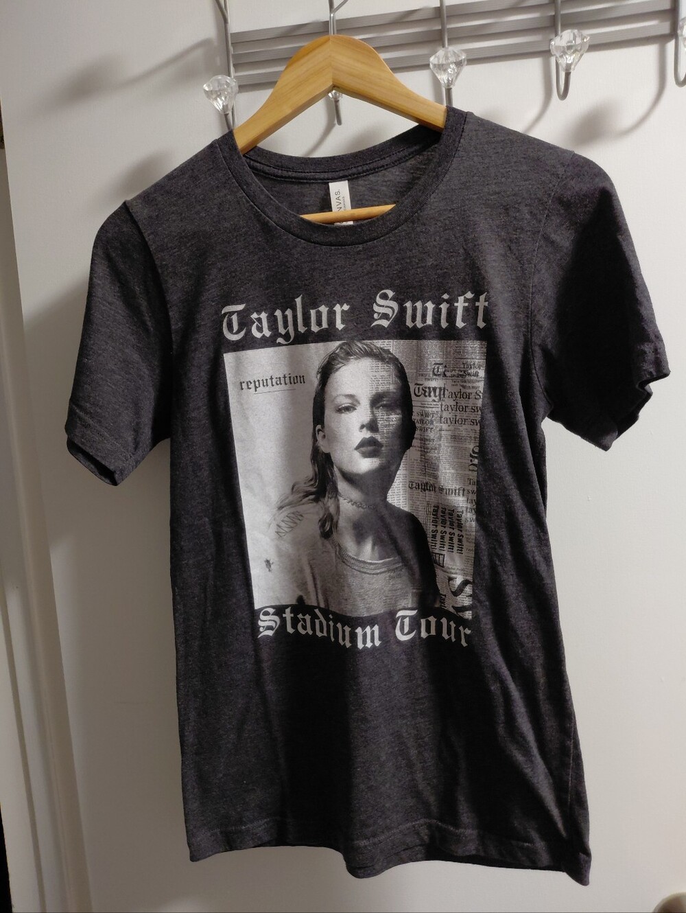 Taylor Swift Gray 'Reputation' Stadium Tour Graphic Tee